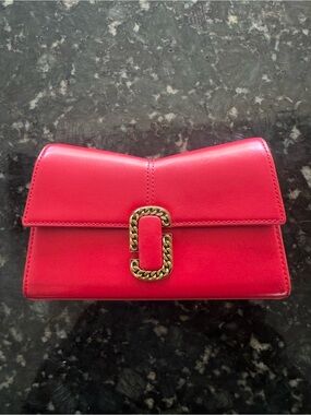 Marc Jacobs Red and Gold clutch / crossbody